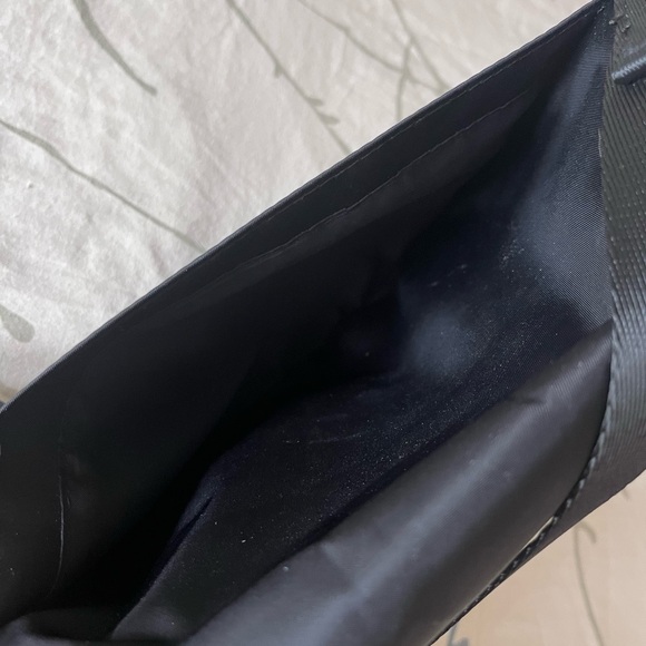 lululemon athletica Black Crossbody Bag - Picture 7 of 14